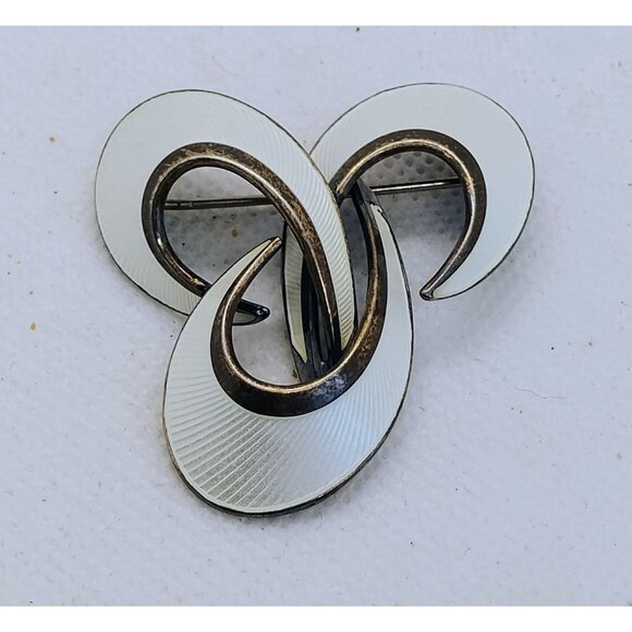 Hroar Prydz Norway Sterling Silver Guilloche Enamel Brooch White Swirl Loops - Picture 2 of 8